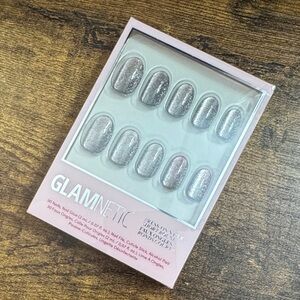 GLAMNETIC Press-On Nails in Galactic